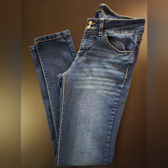 Kancan Double Button Front, women's size 26/5 - Picture 2 of 12